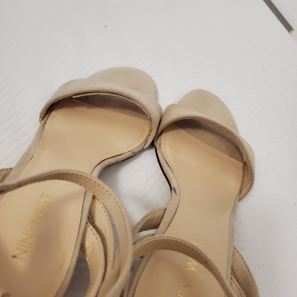 Nine West Light Beige Strappy Sandals Size 6.5 - Picture 14 of 14
